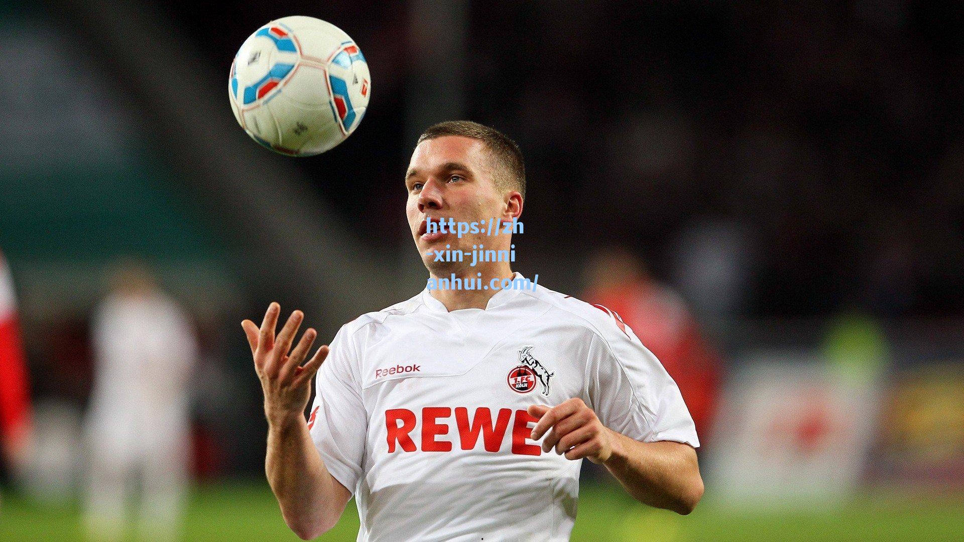 杨瀚森入选引关注！美媒热议，现今开拓者是否超越2019年双枪时代？